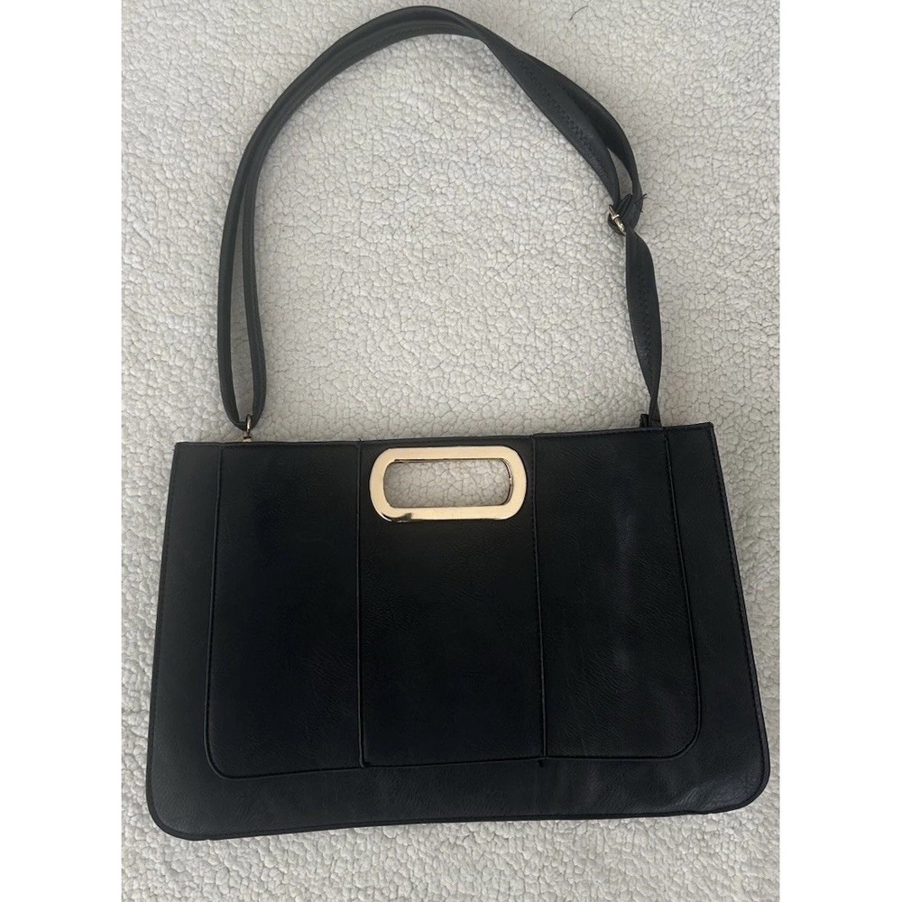 Large Black Envelope Clutch Goldtone Hardware Removable Strap Red Interior